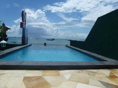 Lembongan Made Inn Nusa Lembongan Exterior foto